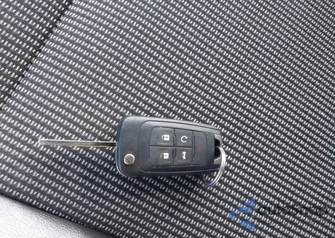 2013 Chevrolet Malibu Eco z USA, uszkodzony, nr VIN 1G11D5SR8DF136390